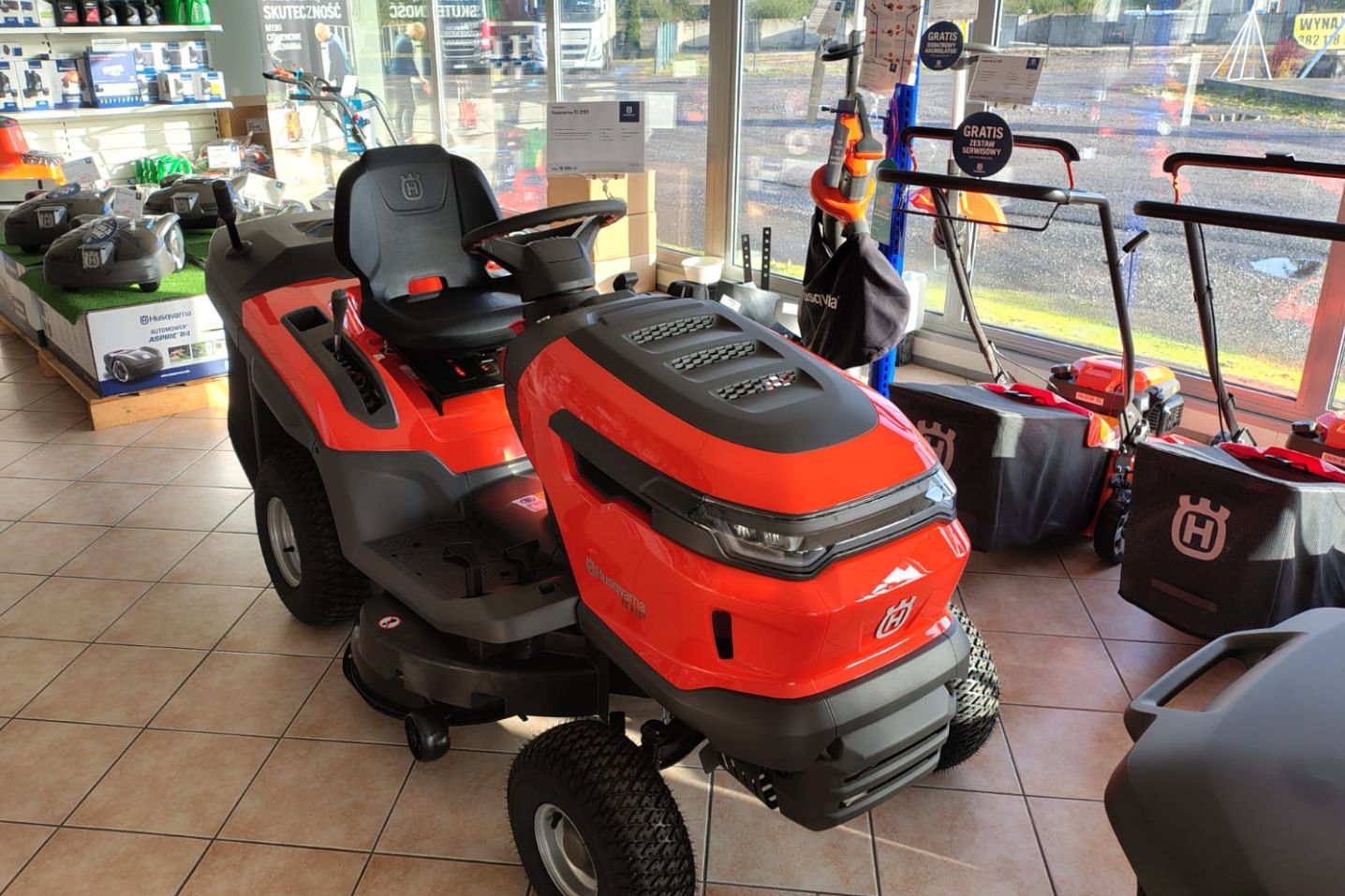Traktory ogrodowe Husqvarna